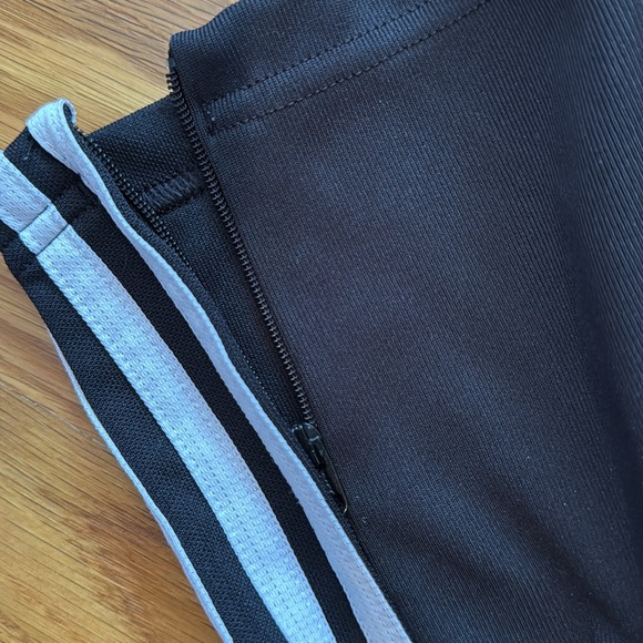 Adidas track pants Aeroready 3 stripes Women’s L 16-18 athletic soccer joggers - Picture 3 of 13